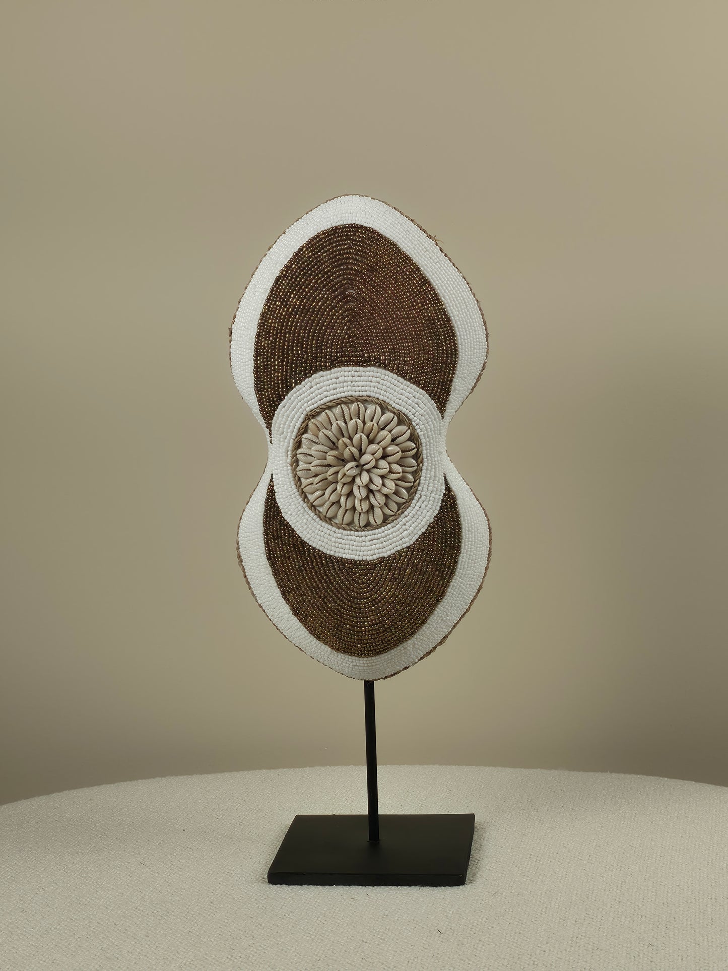 Kralen- en Schelpen Decoratie Ovaal op Standaard - Goud