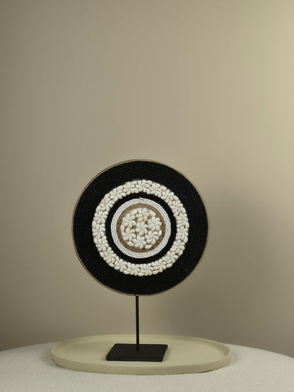 Schelpen- en Kralen Ornament op Standaard - Nowie