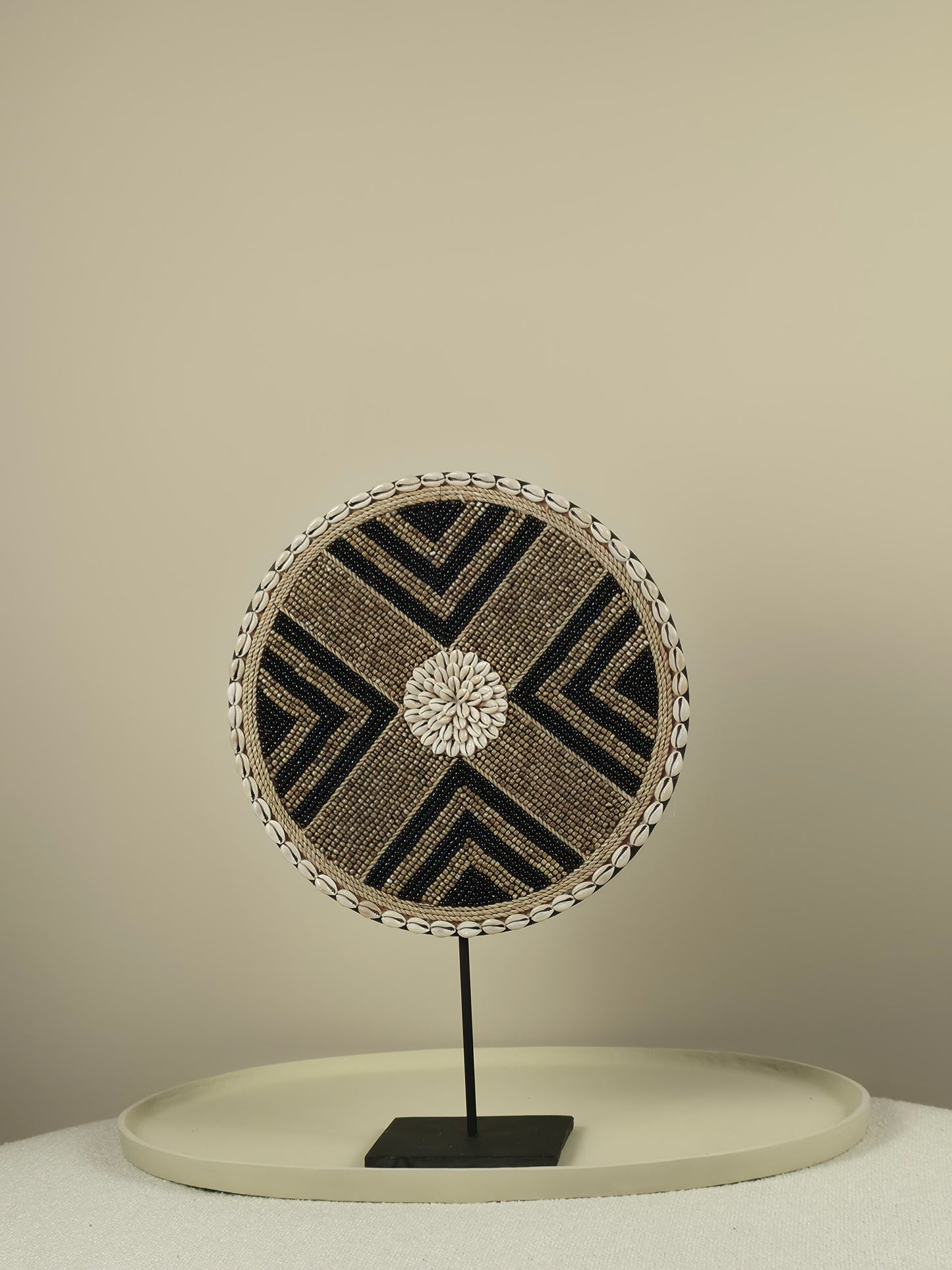 Kralen- en Schelpen Ornament op Standaard - Morris